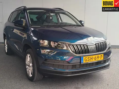 Škoda Karoq 1.5 TSI ACT Business Edition Rijklaar + 12 maanden Bovag-garantie Henk Jongen Auto's in 