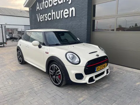 Mini Mini 2.0 John Cooper Works Chili automaat camera stoelverwarming