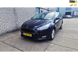 Ford Focus Wagon 1.5 Titanium Edition 2e eigenaar Navigatie.....