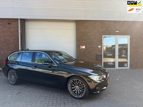 BMW 3-serie Touring 316i High Executive Upgrade|FULL OPTION
