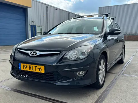 Hyundai i30 CW 1.4i i-Motion Business