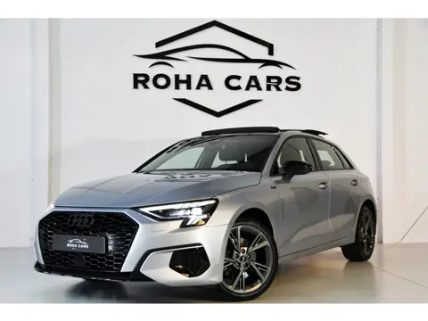 Audi A3 Sportback 35TFSI 1.5 S-Line Panorama Led matrix
