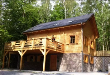 Mooie chalet met sauna en bubbelbad voor 8 personen