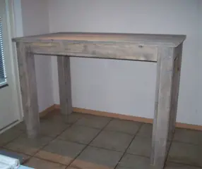 Grote bartafel steigerhout