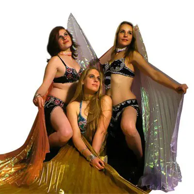 Buikdanskostuum van Scarabella: prachtige modellen. nu sale