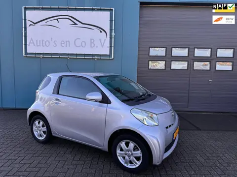 Toyota IQ 1.0 VVTi Comfort Airco 15"Lm velgen Stuurbekr NL Auto NAP