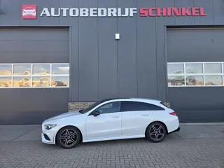 Mercedes-Benz CLA-Klasse Shooting Brake,Camera,Led,Keyless,parelmoer wit. 200 AMG Line