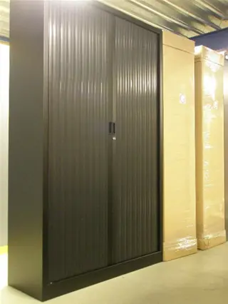 **26x RESTPARTIJ roldeurkasten