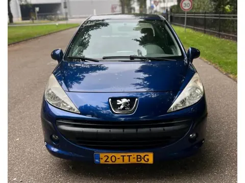 Peugeot 207 1.4-16V Color-line