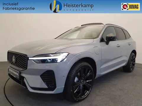 Volvo XC60 2.0 T6 Plug-in hybrid AWD Ultra Black Edition €79.192,- nieuw, Wegklapbare trekhaak, Pano