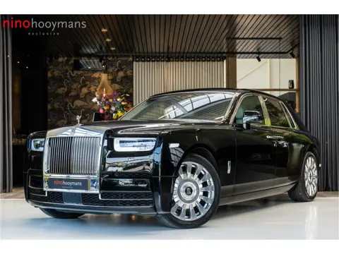 Rolls-Royce Phantom 6.7 V12 (bj 2022, automaat)