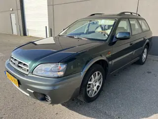 Subaru Legacy Outback 3.0 Outback AWD H6 (bj 2002)