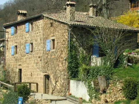 Gerenoveerd huis met studio Ardeche Zuid Frankrijk 7724