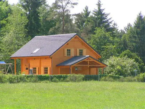 Ardennen 6-8 pers: comfortabele chalet met sauna