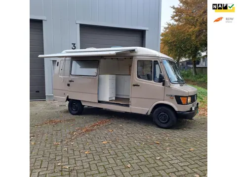 Mercedes-Benz 207D 508D CAMPER BELASTINGVRIJ MILEUZONEVRIJ APK 2026