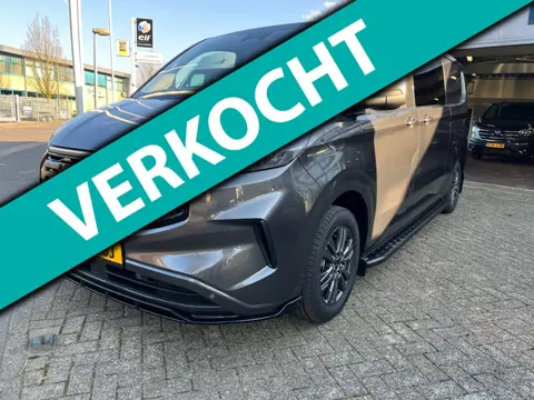 Ford TRANSIT CUSTOM 2.0 TDCI L2H1 LIMITED DUBBELE CABINE BPM VRIJ