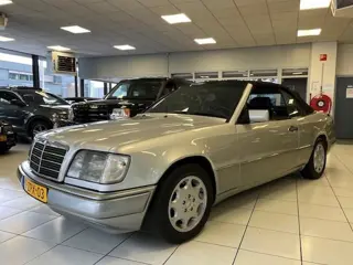 Mercedes-Benz E 320 W124 Cabrio 2e Eigenaar/In Nieuwstaat