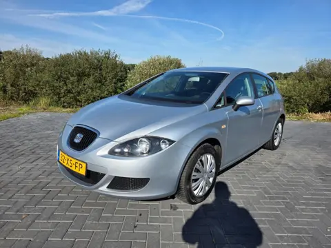 Seat Leon 1.6 Reference 2007 nieuwe APK!