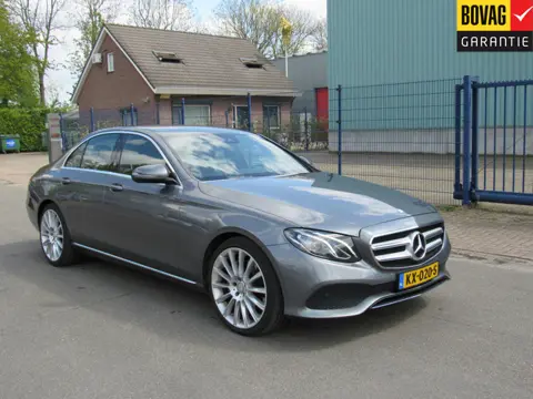 Mercedes-Benz E-Klasse 350 e Lease Edition - 20 inch- camera