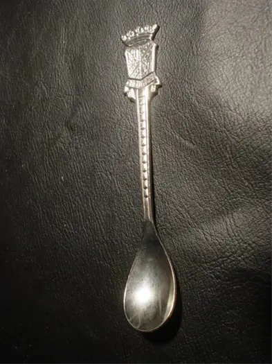 Theelepeltje met wapen van Overijssel (plate)