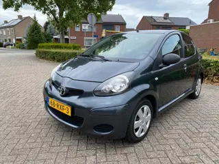 Toyota Aygo 1.0-12V Now