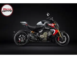 Ducati DIAVEL V4 RS (bj 2026)