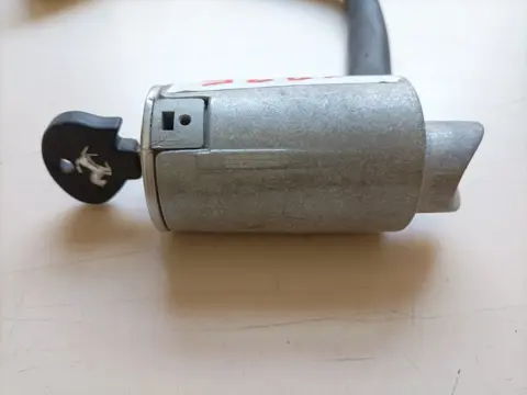Ignition lock with key Ferrari 456 and 550