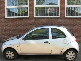 Plaatwerk FORD Ka Sloopauto inkoop Den haag
