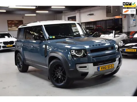 Land Rover Defender 2.0 D240 110 HSE Grijs kenteken|Navi|ACC|koelvak|Org.NL|241pk!