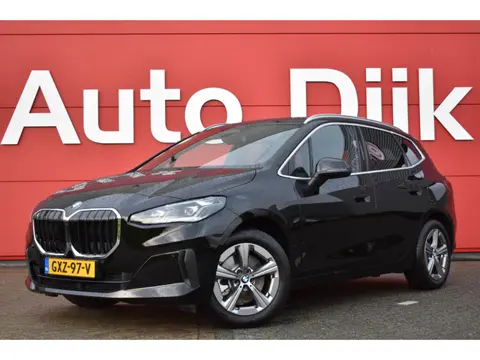 BMW 2 Serie Active Tourer 223i xDrive LED | Leder | Carplay | Adapt. Cruise | Navi | DAB | Clima | P