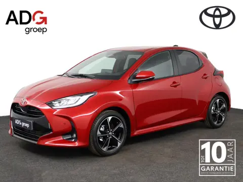 Toyota Yaris 1.5 Hybrid 130 Executive | Parkeer sensoren | Navigatie | Stoelverwarming |