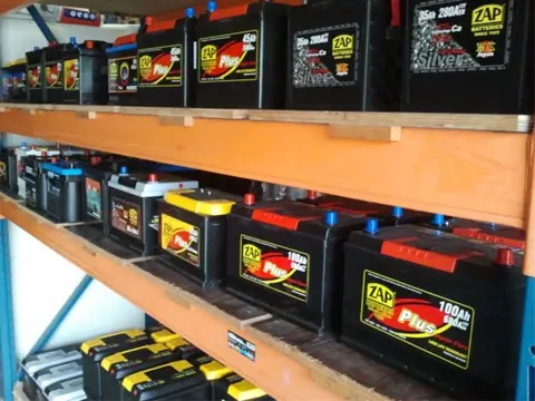 AKKU / ACCU NODIG!!! B&amp;S ACCU'S SLIEDRECHT 0184-425310