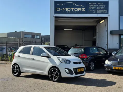 Kia Picanto 1.0 CVVT nap apk sport velgen rijdt perfect