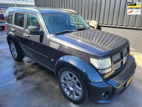 Dodge Nitro 2.8 CRD R/T 5drs autom VAN