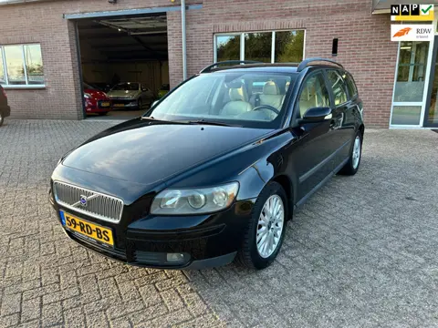 Volvo V50 2.4 Momentum // APK 9-1-2026 // 275.000 km