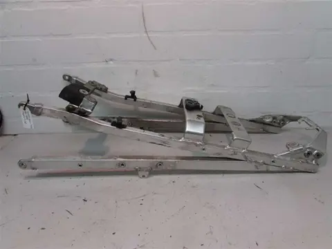 ACHTER SUBFRAME Suzuki GSX R 1100 1993 - 1994