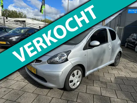 Toyota Aygo 1.0-12V airco | elekramen | afstand
