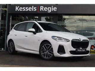 BMW 2 Serie Active Tourer 218i M Sport H&K HuD 360 ACC Keyless Bliss Ambient El.klep Stoelverwarming