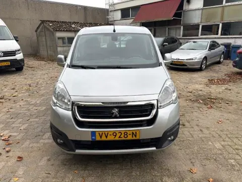 Peugeot Partner 120 1.6 BlueHDi 75 L1 Première CarPlay, Park V+A