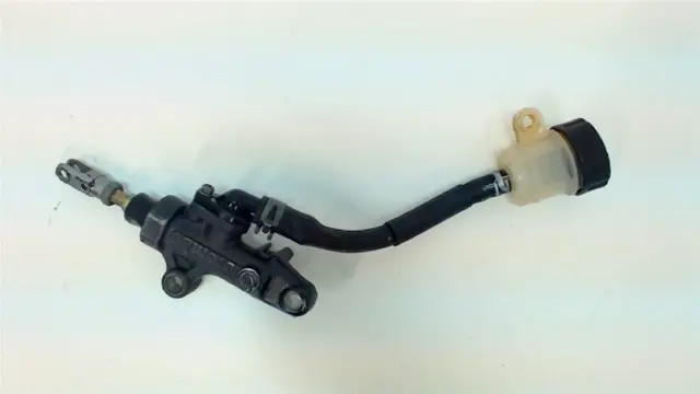 REMPOMP ACHTER Yamaha YZF R6 1998 - 2002