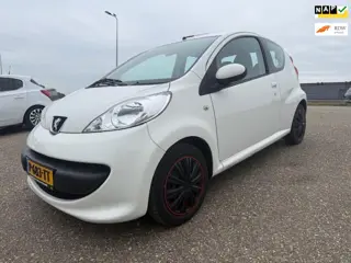 Peugeot 107 1.0-12V XR VERKOCHT