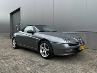 Alfa Romeo Spider 1.8-16V T.Spark|NAP|VERKOCHT!