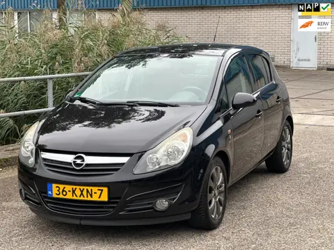 Opel Corsa 1.4-16V '111' Edition!5-deurs!Airco!LM.velgen!