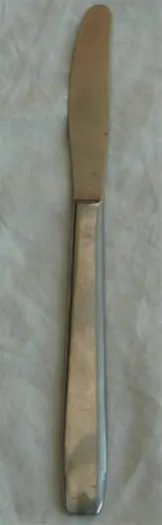 Mes / Tafelmes, Harris Miller CO. Sheffield, Engels, 1976.