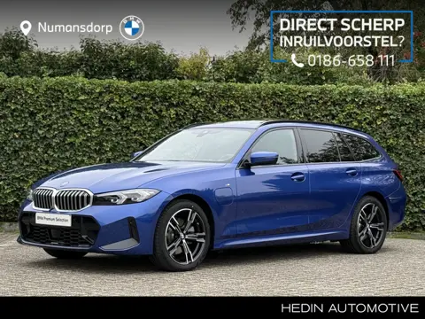 BMW 3 Serie Touring 330e | NW Model | M-Sport | 18'' | Panorama | Camera | Elek. Trekhaak | HiFi
