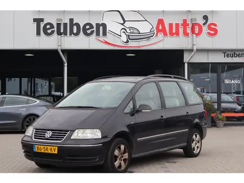 Volkswagen Sharan 1.8 Turbo Comfortline 7 Persoons, Climate control, Cruise control, Trekhaak