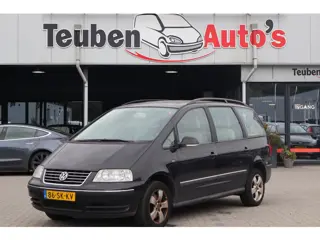 Volkswagen Sharan 1.8 Turbo Comfortline 7 Persoons, Climate control, Cruise control, Trekhaak