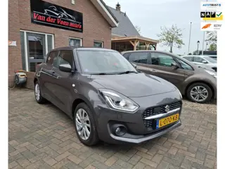 Suzuki Swift 1.2 Select Smart Hybrid. Navi, camera, carplay, adap.cruise, stoelverwarming, etc,etc. 