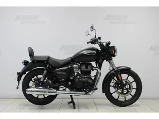 Royal-Enfield METEOR 350 Black / Blue / Red (bj 2025)