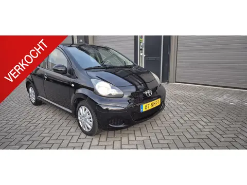 Toyota Aygo 1.0-12V Comfort Airco|Elekt.ramen|Nieuwe APK & Onderhoudsbeurt